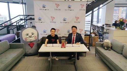 TRON CEO Justin Sun & SkyPeople CEO Derek Park 